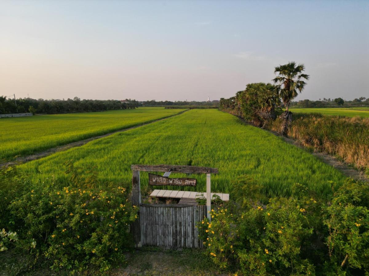 Falik Farm Stay Ayutthaya Bagian luar foto