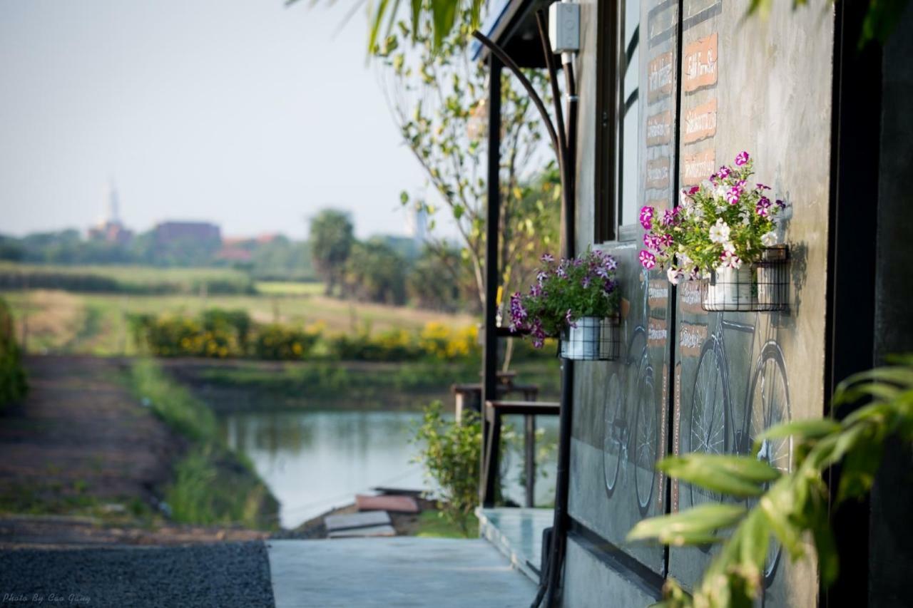 Falik Farm Stay Ayutthaya Bagian luar foto