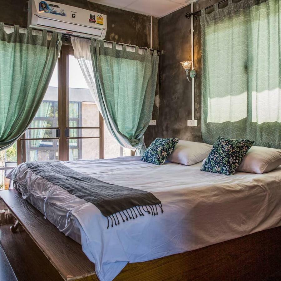 Falik Farm Stay Ayutthaya Bagian luar foto